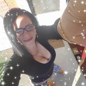 Meet your Posher, Tonya